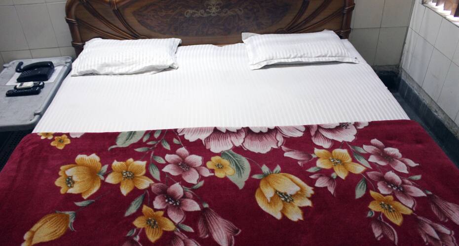 Hotel Jasraj, Ahmedabad 5